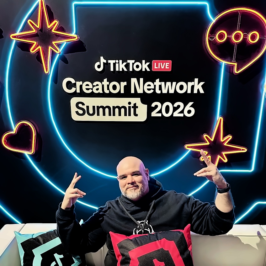 BEAR MINIMUM founder at the TikTok LIVE Creator Network Summit 2026